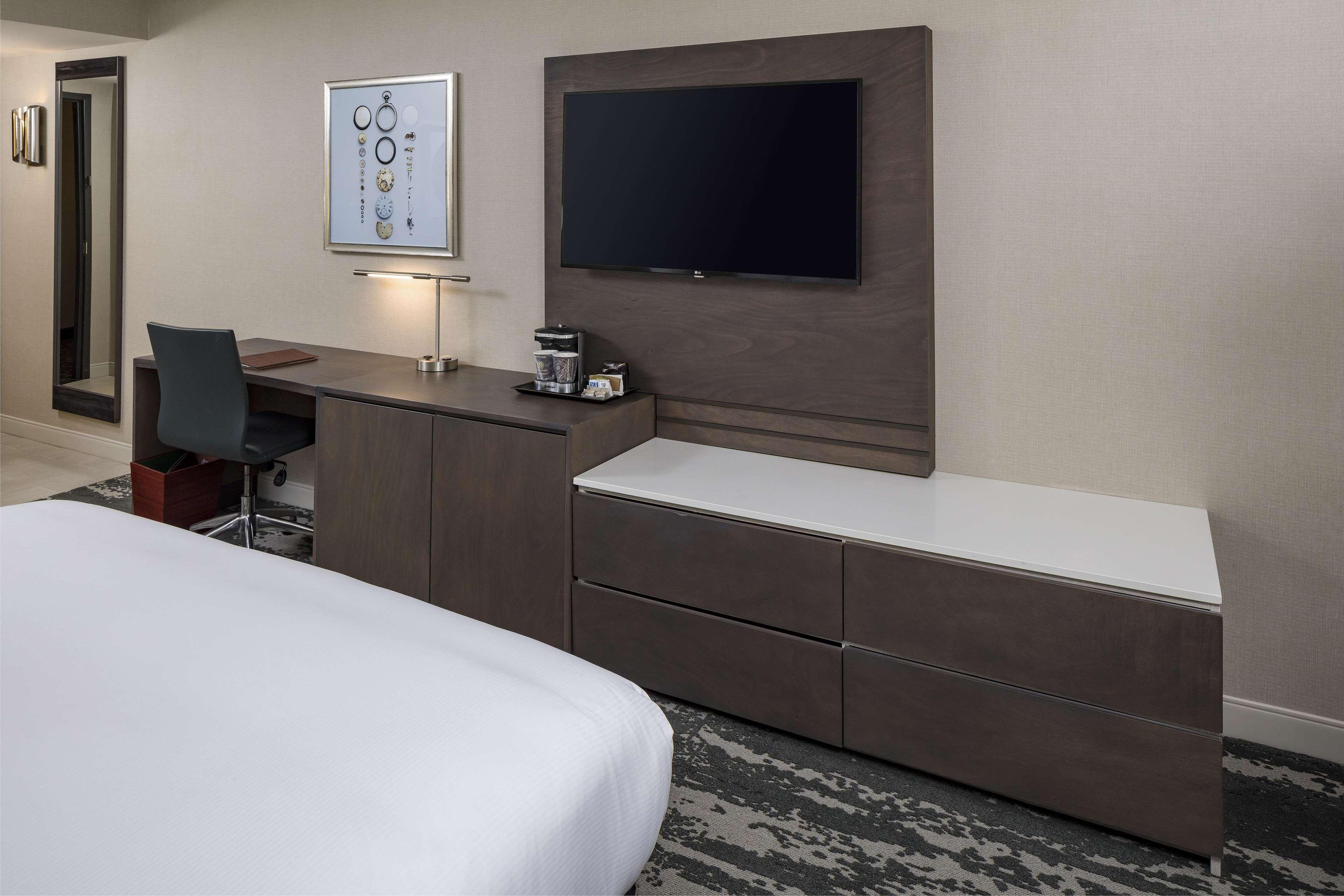 Doubletree By Hilton Boston Logan Airport Chelsea Hotel Kamer foto
