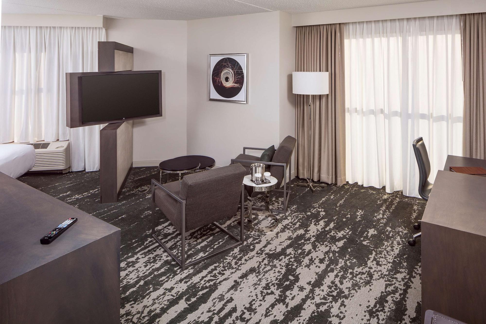 Doubletree By Hilton Boston Logan Airport Chelsea Hotel Buitenkant foto